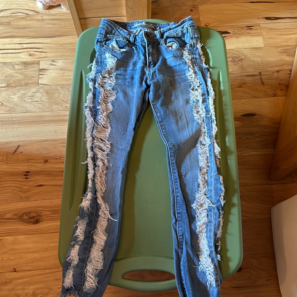 Ripped Jeans